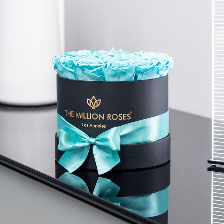 Classic Black Box | Turquoise Roses