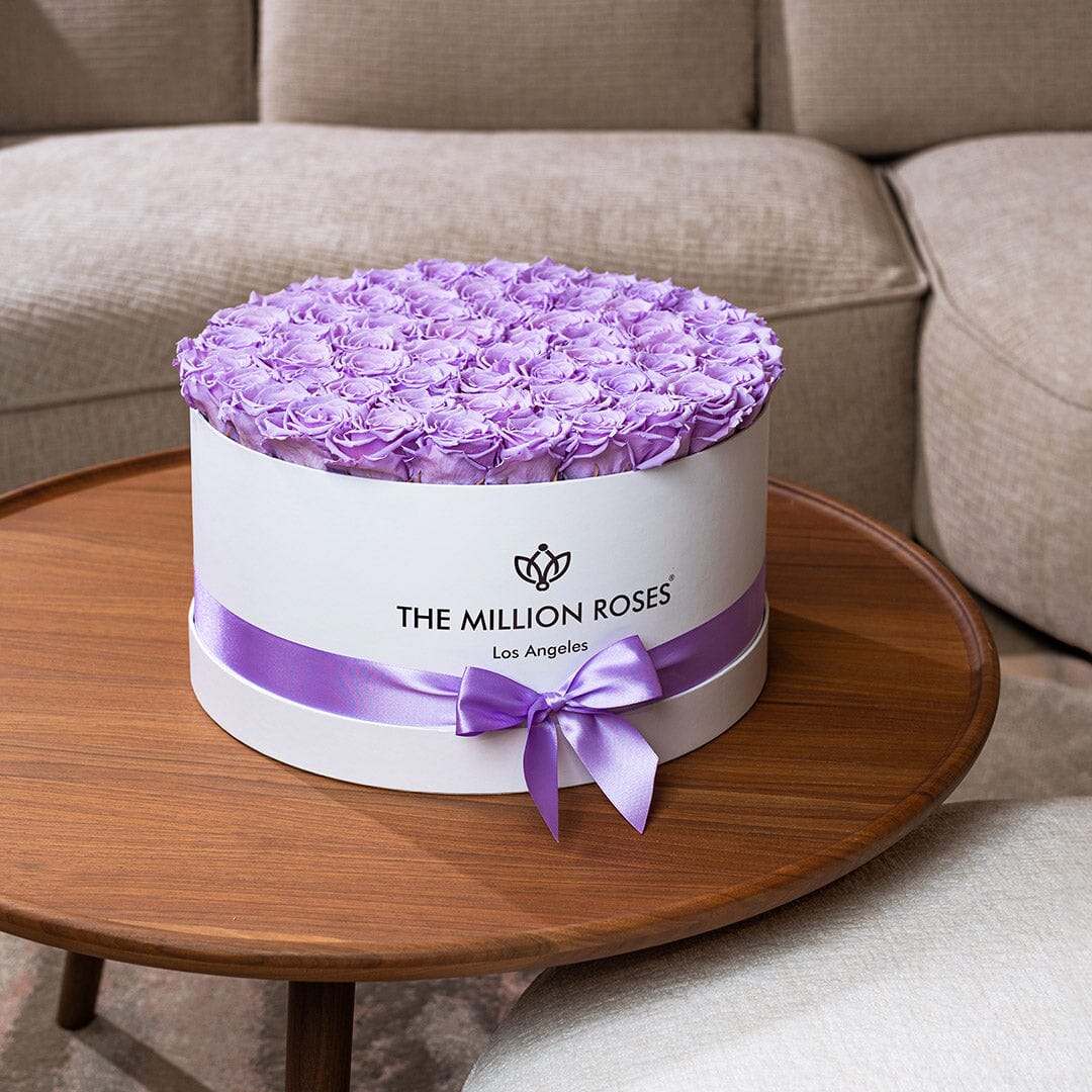 Deluxe White Box | Lavender Roses